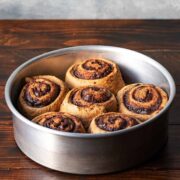 Υγιεινά cinnamon rolls χωρίς ζάχαρη.
