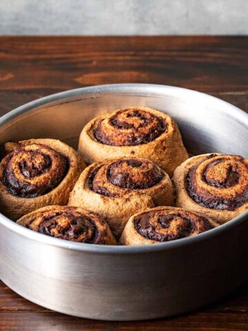 Υγιεινά cinnamon rolls χωρίς ζάχαρη.